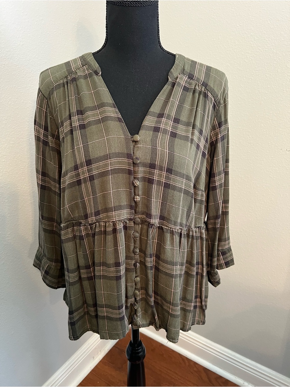 Torrid Olive Plaid Button-Front Peplum Blouse - Size